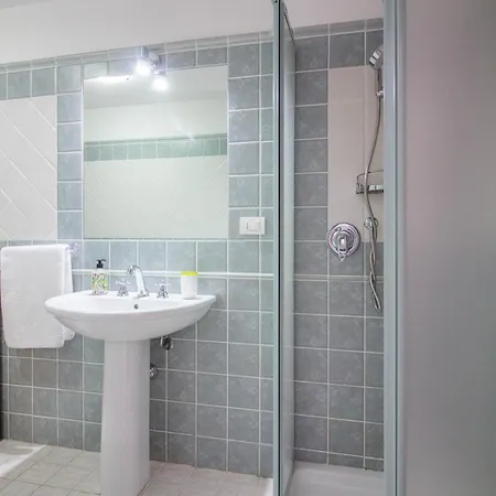 Rovo House 2, Pittulongu, Lägenhet *