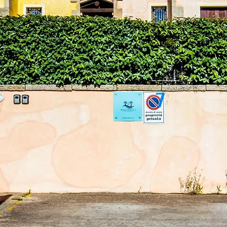 Rovo House 2, Pittulongu, Lägenhet Olbia