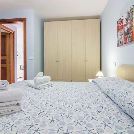 Lägenhet Rovo House 2, Pittulongu, Olbia