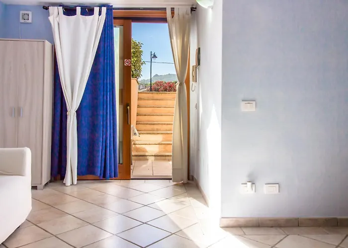 Rovo House 2, Pittulongu, *